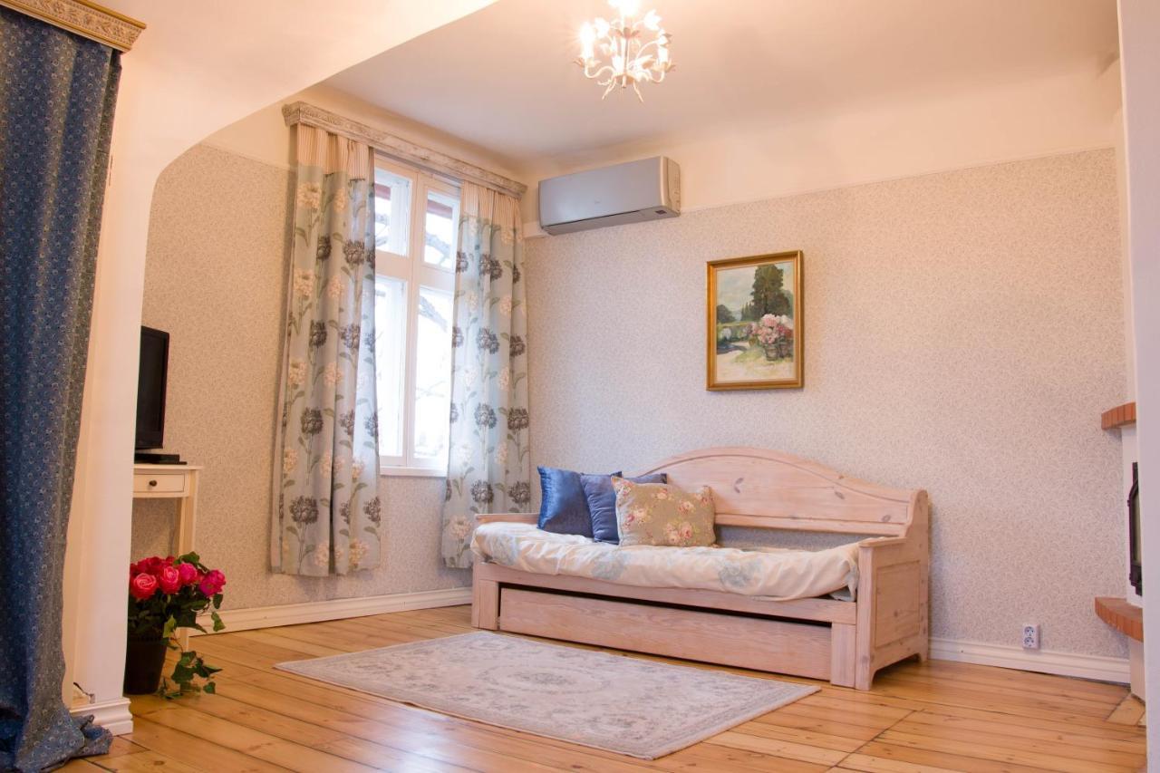 Villa Tammsaare Pärnu Exteriör bild